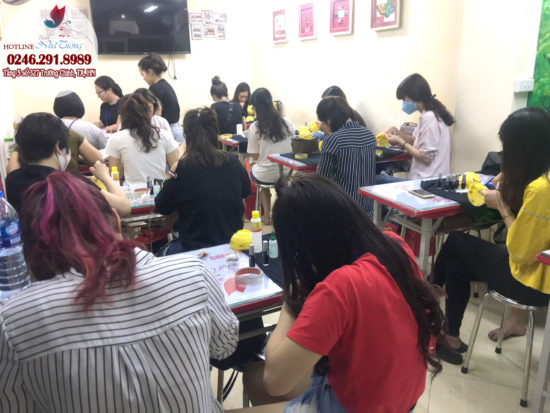 Cơ sở đào tạo nail chuyên nghiệp ở tp Hồ Chí Minh