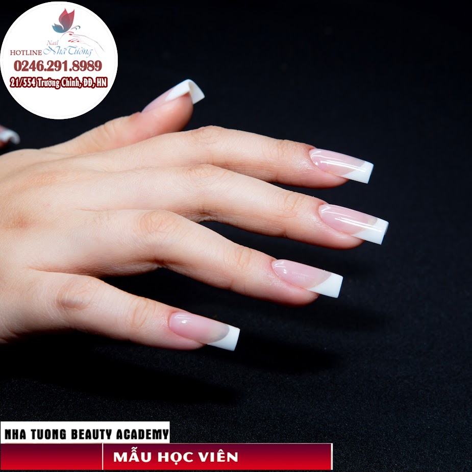 Điều Kiện và Hành Trang Chuẩn Bị Cho Khóa Học Nail Đi Nước Ngoài